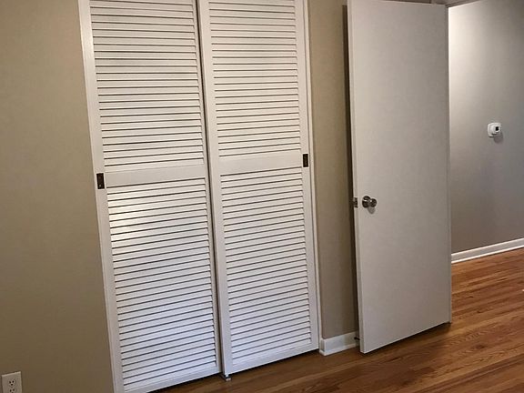 5th image of 3806 Klondike Ln