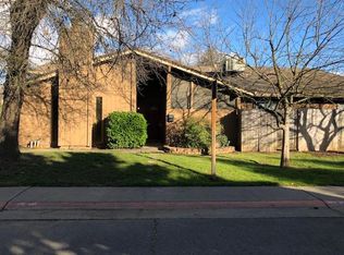 2352 Calumet St, Carmichael, CA 95608