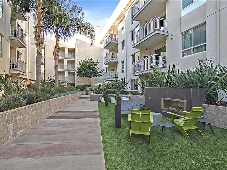 12655 Bluff Creek Dr #304 — Photo 35