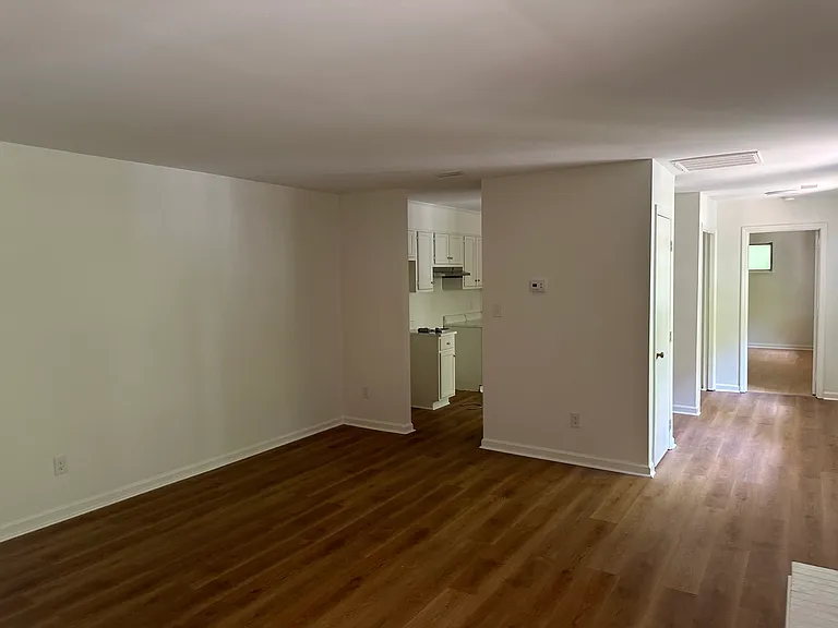 5335 Wayne St #D — Photo 7