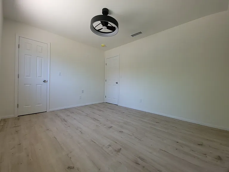 629 Sunset Dr — Photo 15