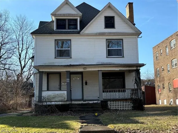 267 N Heights Ave, Youngstown, OH 44504