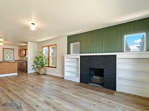 2nd image of 2032 Utah Ave