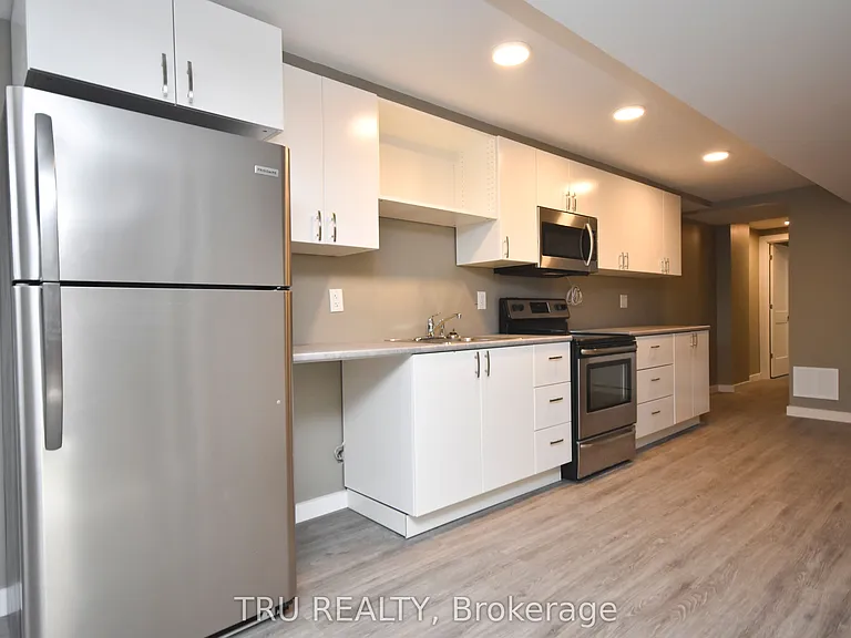 1259 Maitland Ave #B — Photo 4