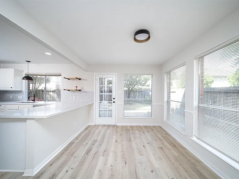 3338 Oak Branch Ln — Photo 11