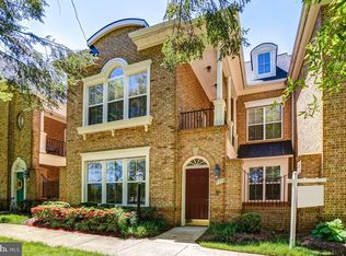 9972 Wellington Rd, Manassas, VA 20110