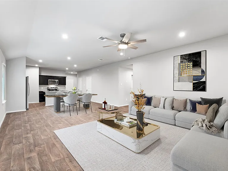 40491 Garden Heights Ln — Photo 2