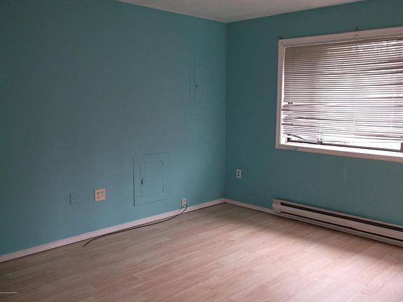2nd image of 1761 Rolling Hills Dr