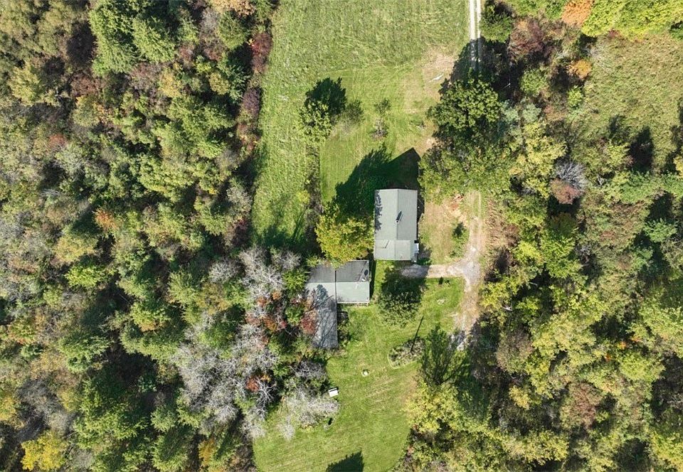 16485 Mock Rd, Berlin Center, OH 44401 Zillow