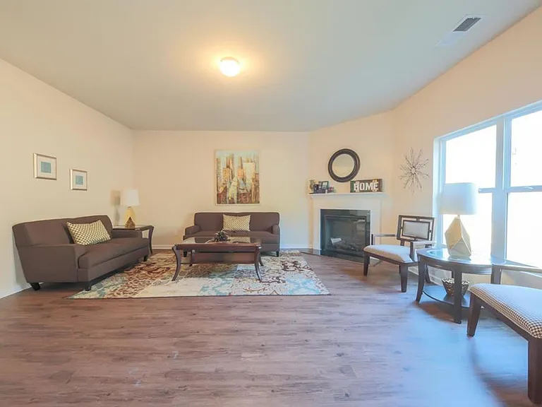 5036 Vine Ln — Photo 16
