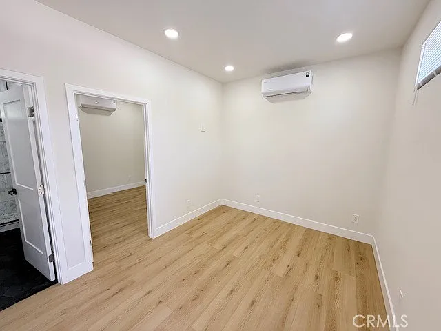 5646 Andasol Ave — Photo 7