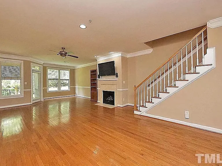 104 Presque Isle Ln #104 — Photo 15
