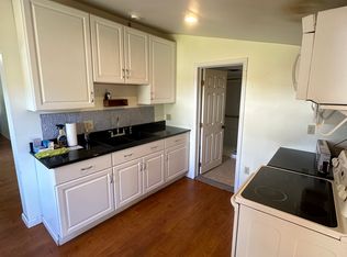 16 Franklin Church Rd APT 2, Dillsburg, PA 17019