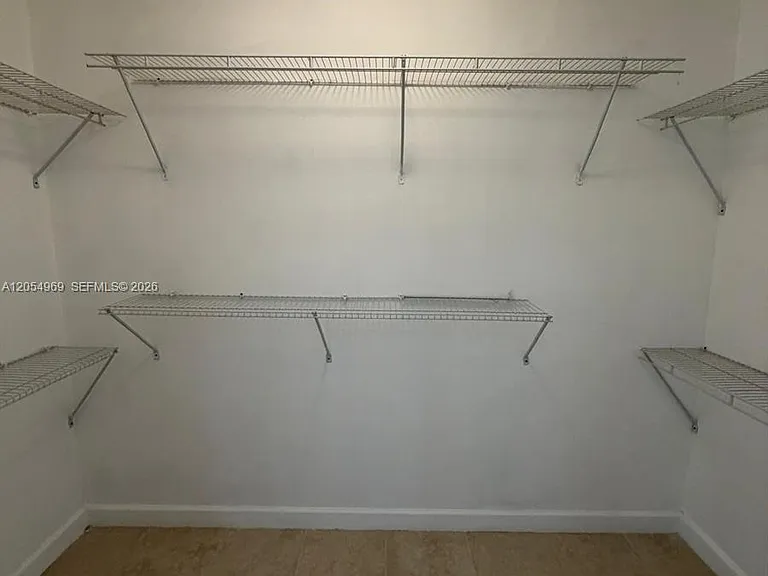 412 SW 10th Ave #1 — Photo 10