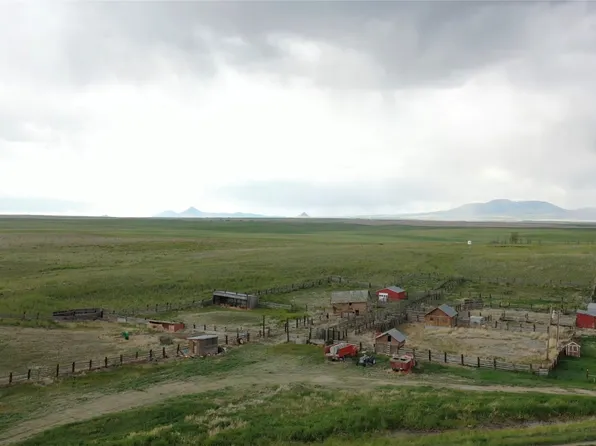 2699 Whitlash Rd, Chester, MT 59522