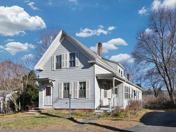 863 Main St, Reading, MA 01867