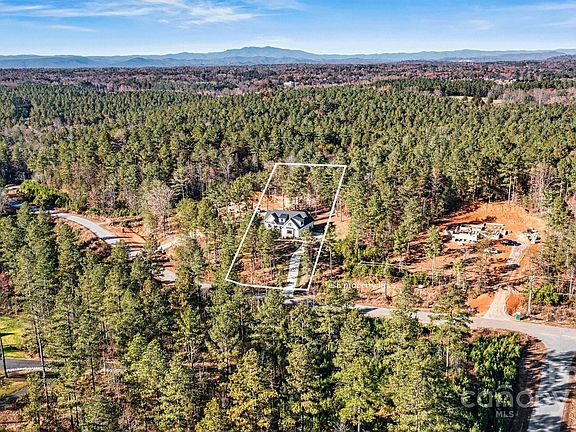 5th image of 1394 Scenic Ln