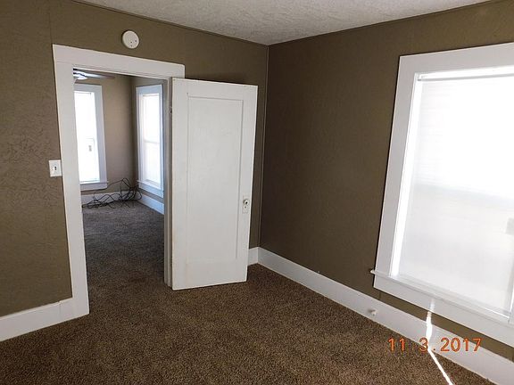 5th image of 413 1/2 NW Arlington Ave