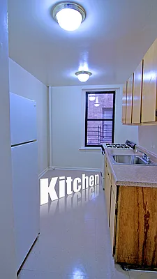 Rented by Tryax Realty Management | media 5