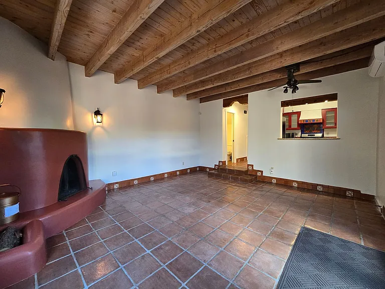 244 Maynard St #6 — Photo 3
