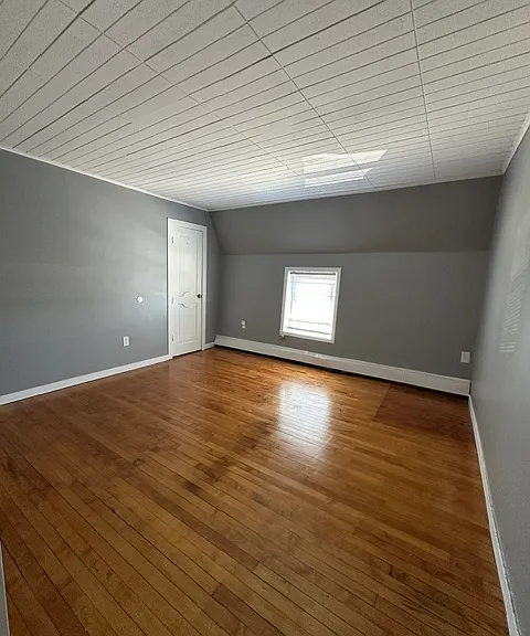 457 Lake Ave #B — Photo 6