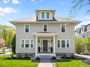 87 Chestnut St, Andover, MA 01810