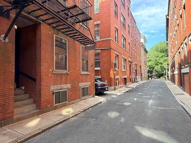 11 Unity St #4 — Photo 19