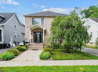 33 Rose Ave, Springfield, NJ 07081