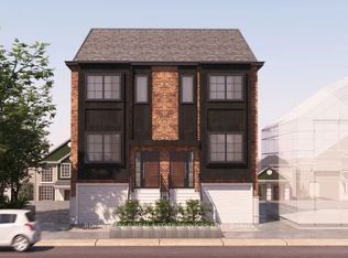 86 Kerr St, Oakville, ON L6K3A3
