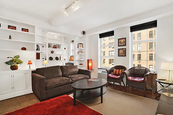 Sold by Corcoran | media 41