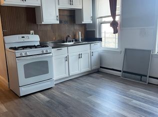 10 Salisbury St #2, New Bedford, MA 02744