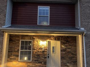 895 Branch Rd, Clarksville, TN 37043