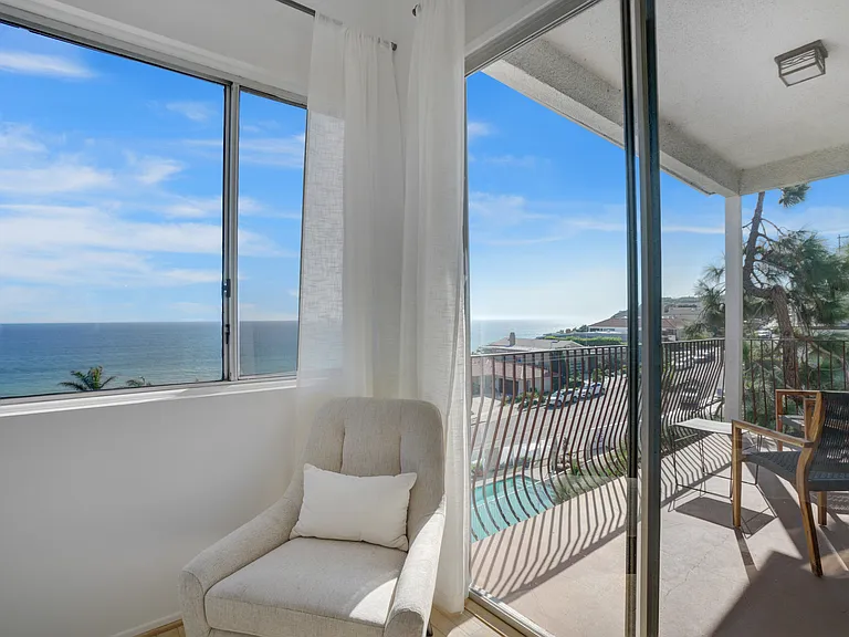 18111 Coastline Dr #2 — Photo 29