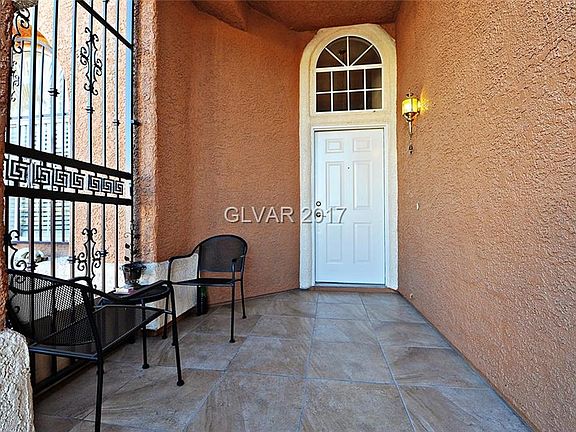 5th image of 3761 Yellow Jasmine Dr