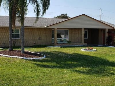 832 Oakmont Ave, Sun City Center, FL, 33573