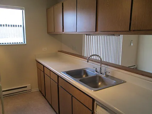 1303 N Winslowe Dr #103 Photo 1