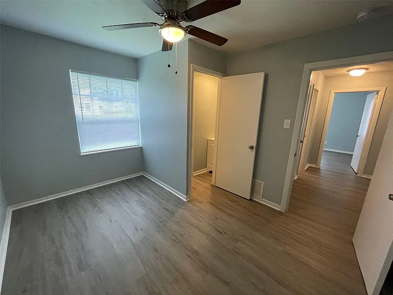 5736 Aton Ave — Photo 18