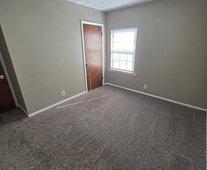 4243 Siesta Ln — Photo 12