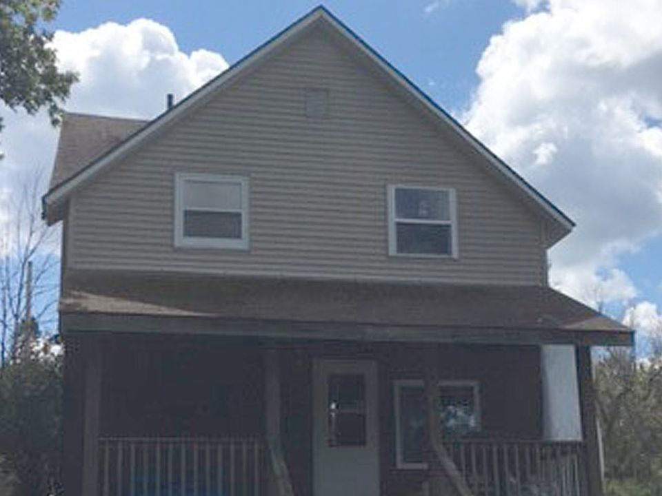 1st image of 102 E Boyington St