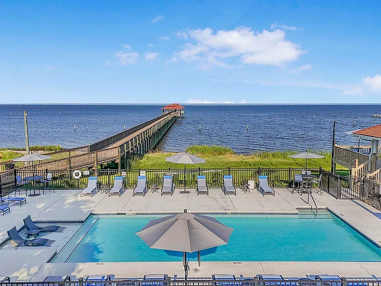 grandview pointe amenities drone-5 (1)