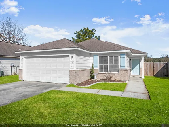 13551 Rose Dr, Walker, LA 70785