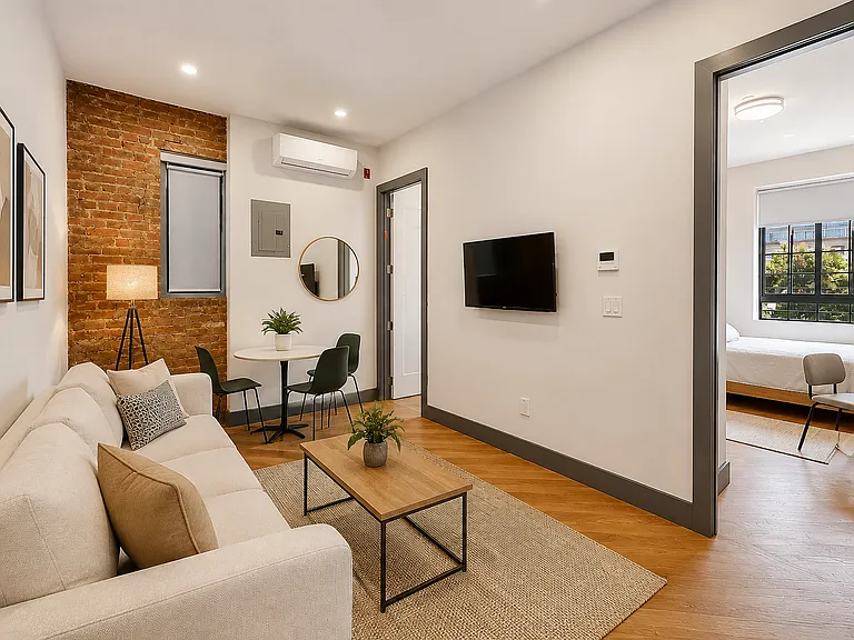 376 S 3rd St #4F — Photo 1