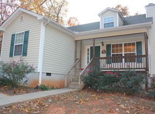 837 Annie Lee Rd, Trussville, AL 35173
