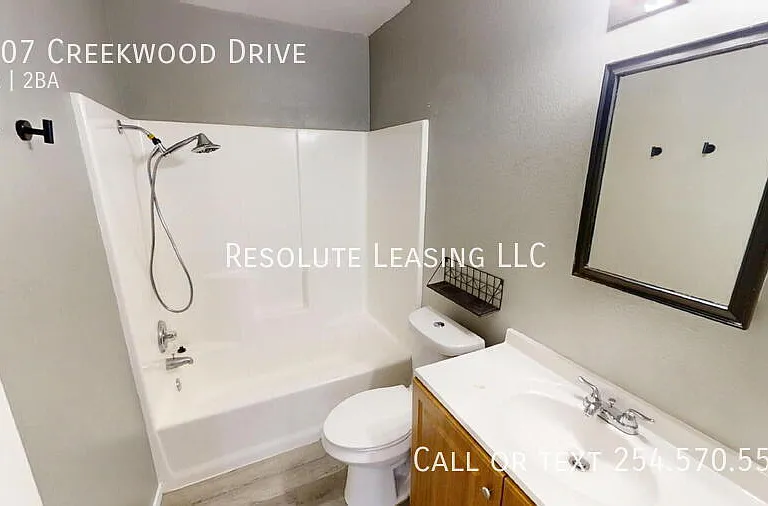 2107 Creekwood Dr — Photo 13
