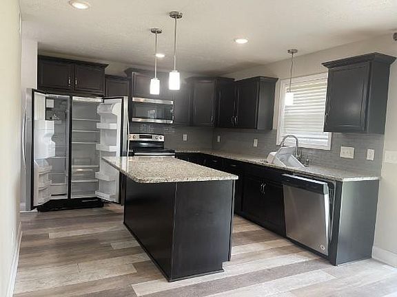4th image of 1198 Eagles Nest Ln
