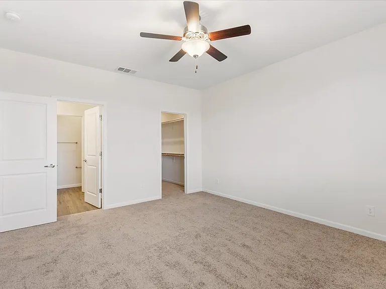 2261 Shady Canyon Dr — Photo 20