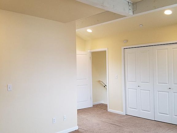 4th image of 3449 Gilman Ave W #3447
