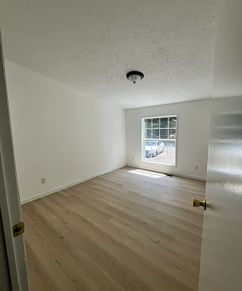 10 & 14 Kelder Rd #14 — Photo 5