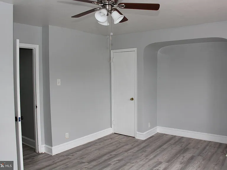 4983 Whitaker Ave — Photo 24