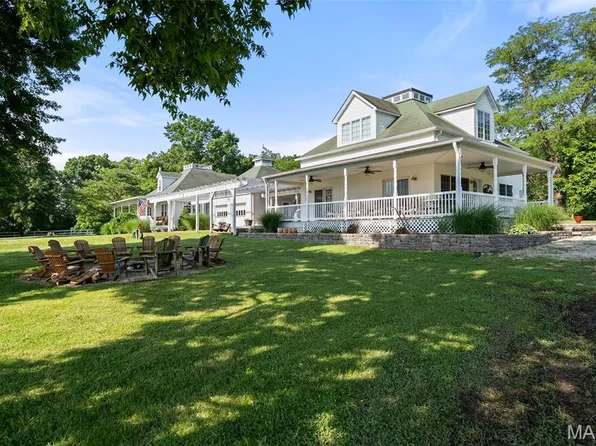 2288 Mill Hill Rd, Saint Clair, MO 63077